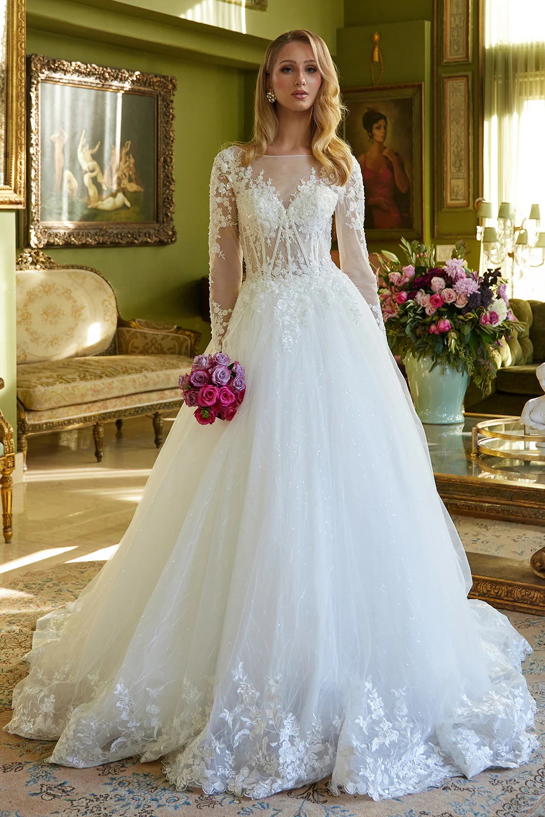 Elegant Long-Sleeve Bridal Gown
