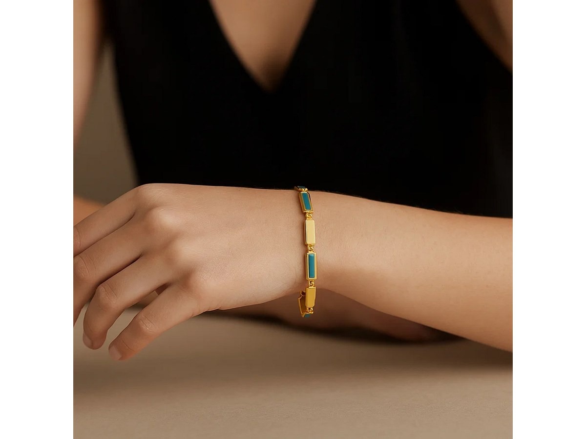 14K Gold Rectangle Links Bracelet - Image 3