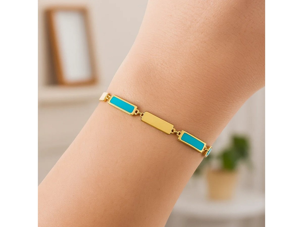 14K Gold Rectangle Links Bracelet - Image 2